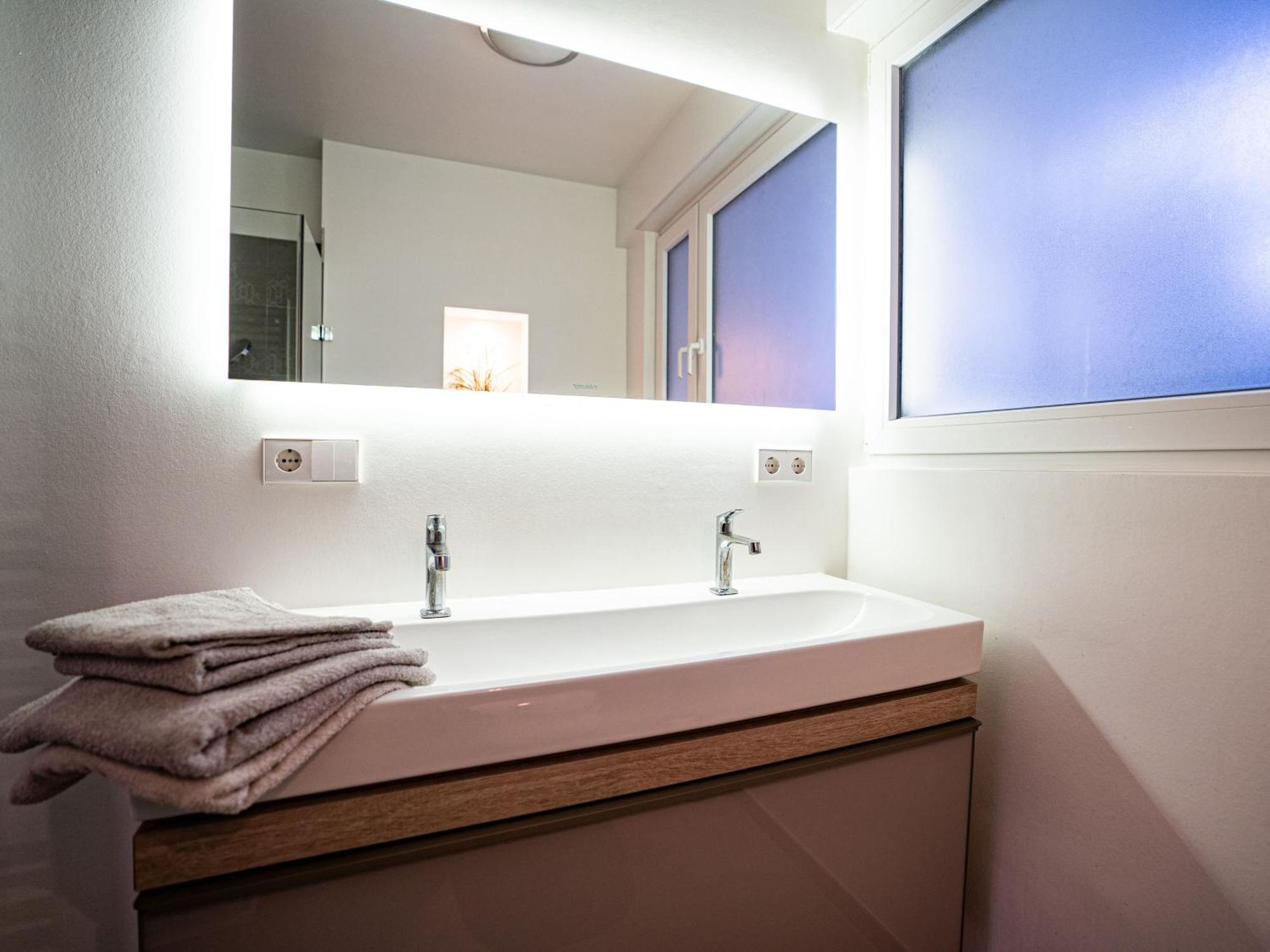 Appartamento Whirlpool - Zentral - Designloft Mit Xxl Terrasse Wiesbaden Esterno foto